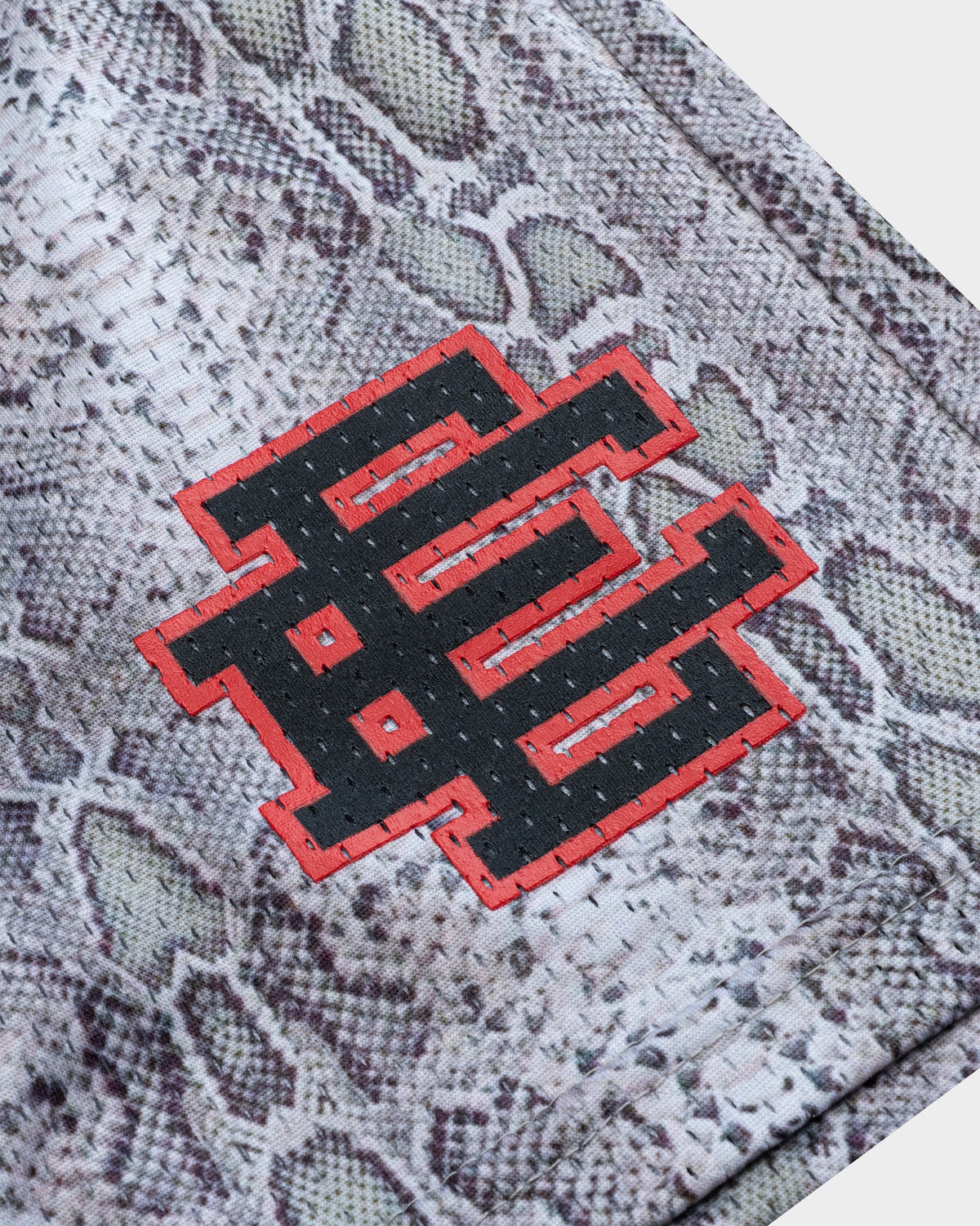 EE® Basic Short