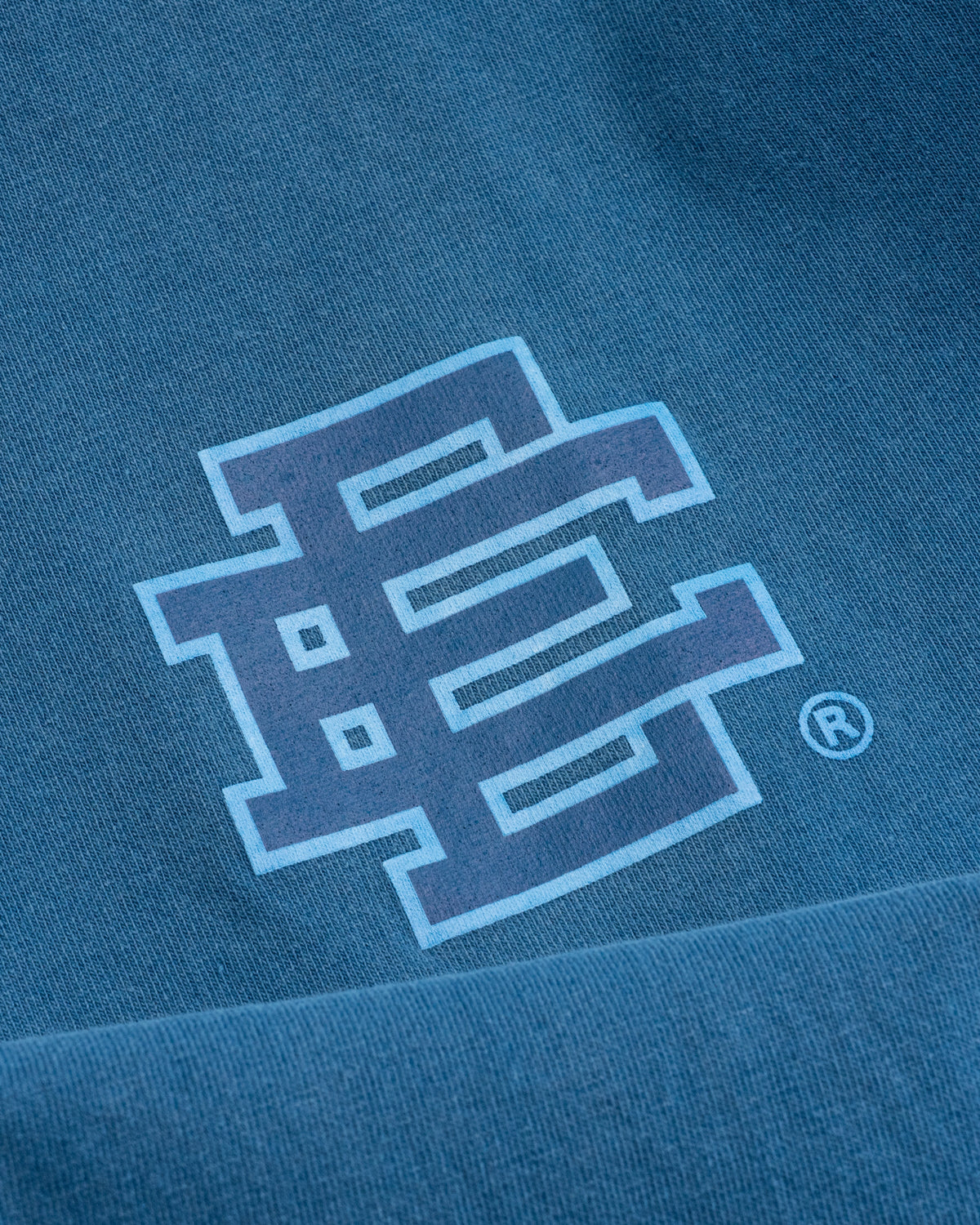 EE® Basic T-Shirt