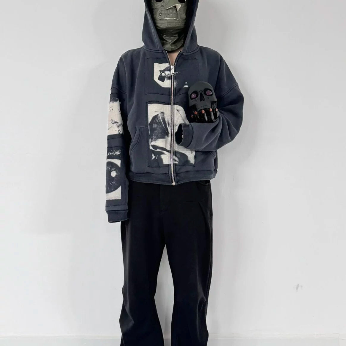 ERD Vintage Washed Patch Figure Graphic Cropped Zip‑Up Unisex Hoodie