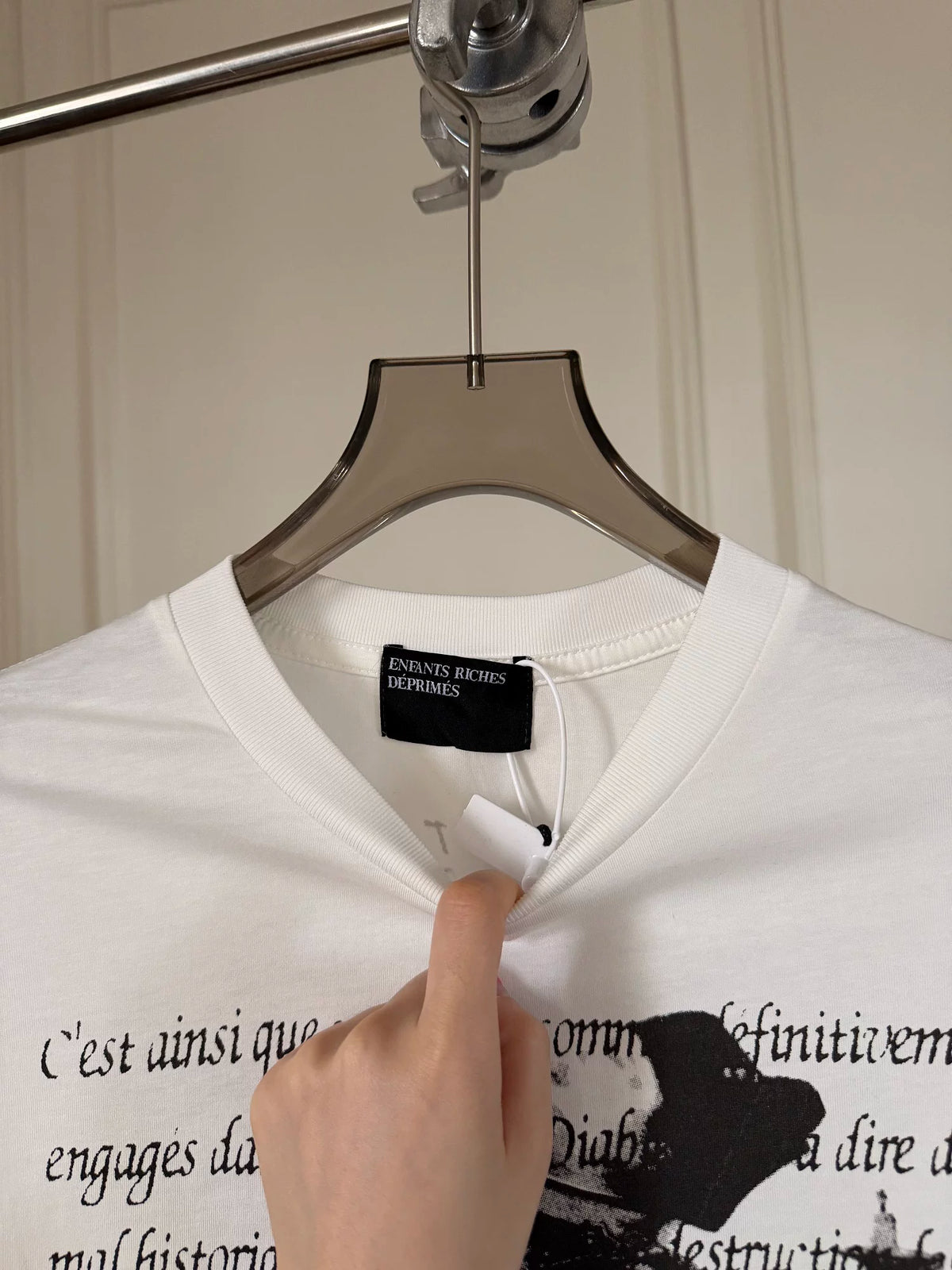 ERD Vintage French Text Engraving Art Long Sleeve T‑Shirt