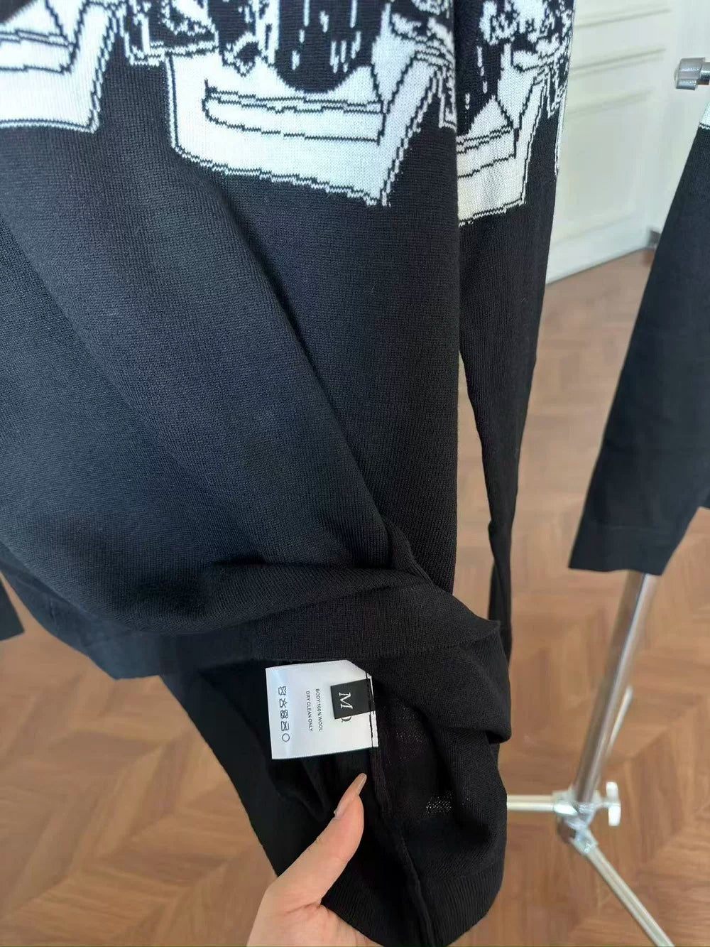 ERD Black Crew Neck Knit Sweater