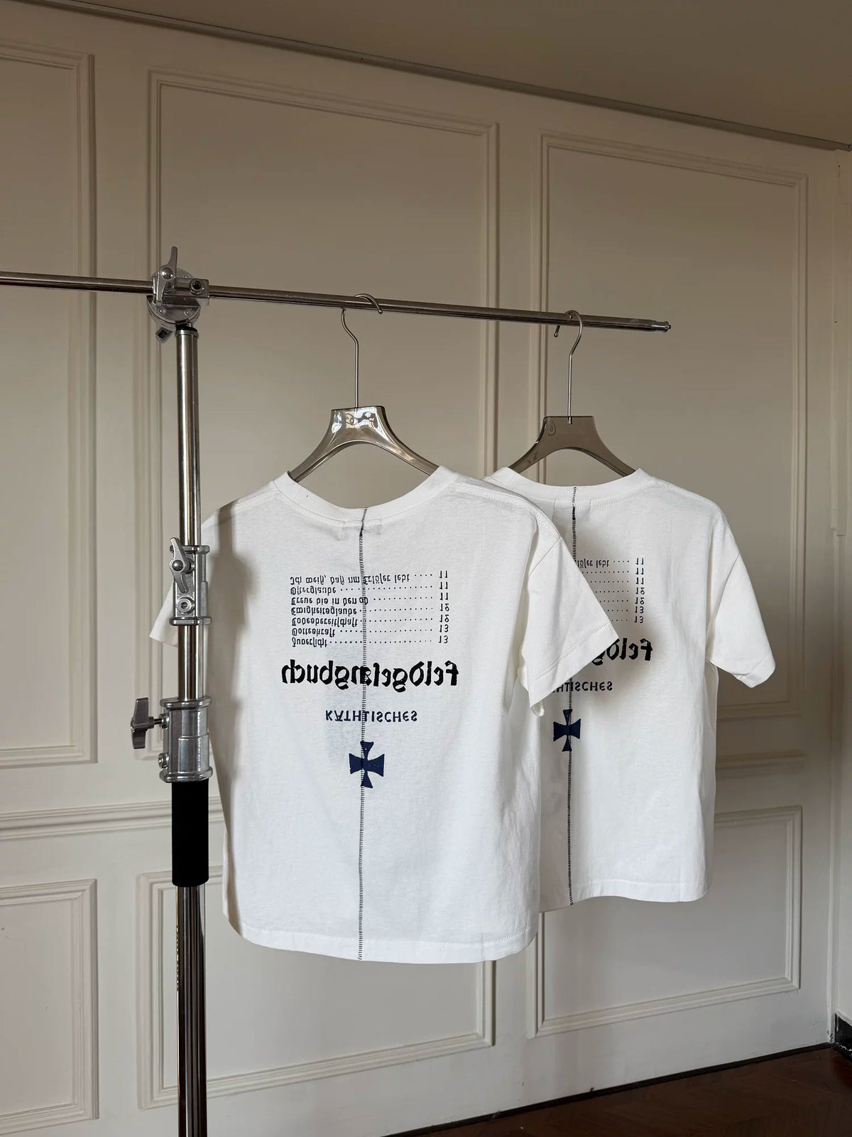 ERD Vintage Washed White Cropped Short Sleeve T‑Shirt