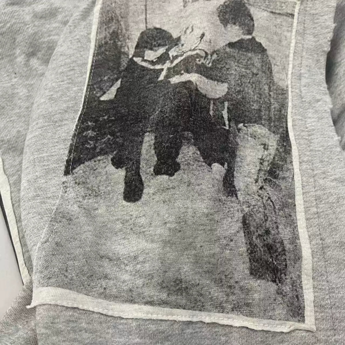 Japanese Text Renaissance Art Full‑Zip Hoodie Heather Grey